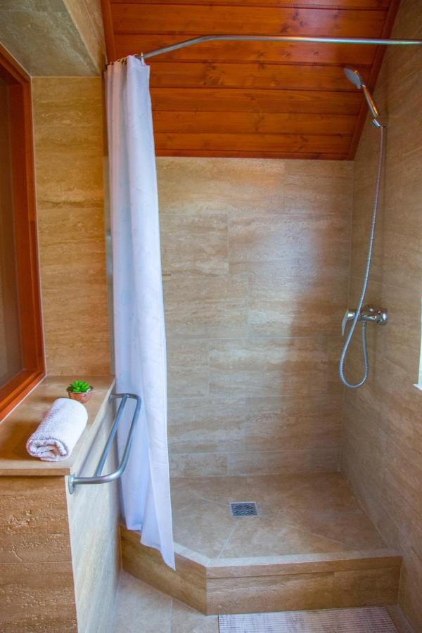 Huszar Vendeghaz Apartment Orvenyes Luaran gambar