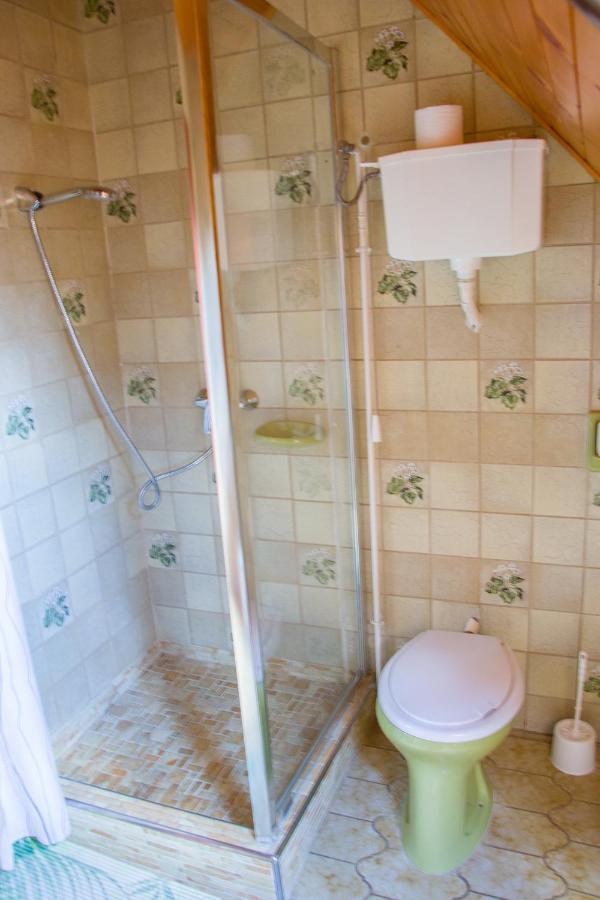 Huszar Vendeghaz Apartment Orvenyes Luaran gambar